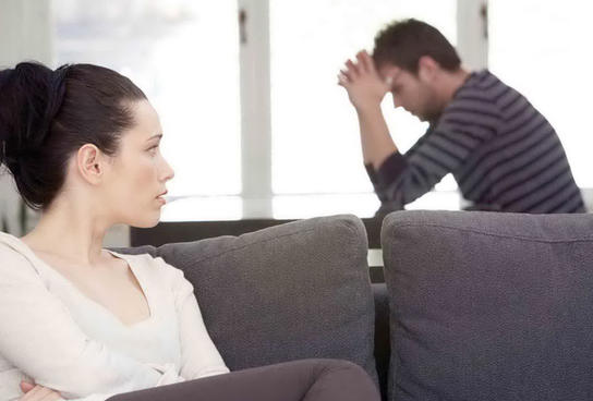 8 способов, которыми мужчины уничтожают свой брак