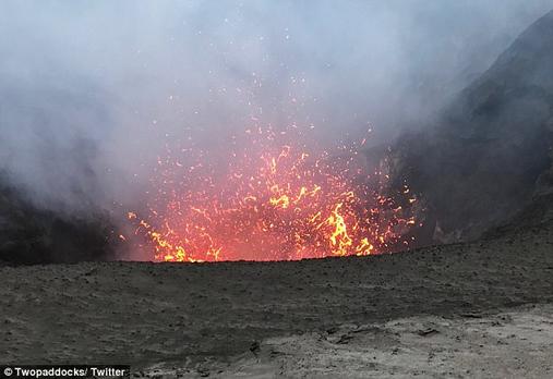 На Вануату проснулся страшный Вулкан. 6000 человек могут просто погибнуть!