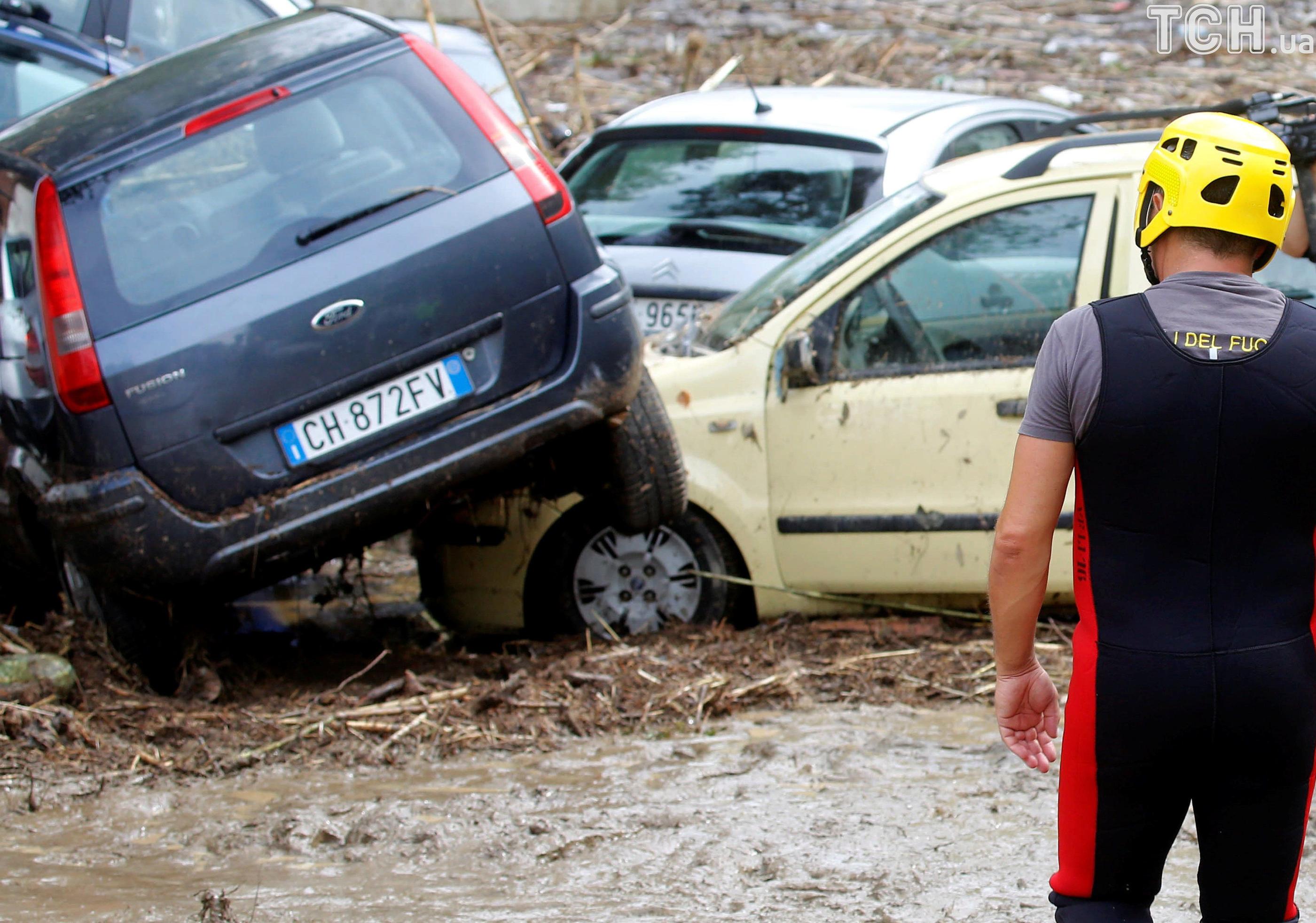 Италия: ливни и наводнения уже убили 6 человек!