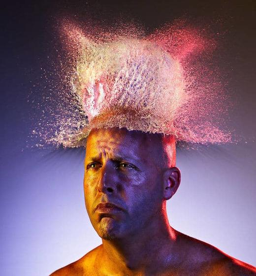Фотограф создаёт невероятные причёски, которые появляются и исчезают за считанные секунды