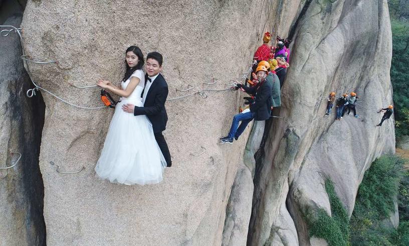 Вы не поверите, но в Китае состоялась невероятнейшая свадьба, бьющая все рекорды оригинальности