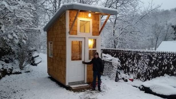 13 летний подросток построил на заднем дворе свой собственный мини дом, заглянув в который, вы будете в восторге