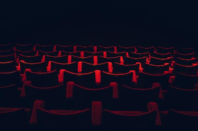 Мне плевать, что у тебя было на обед. Расскажи мне о своих амбициях и страхах! 