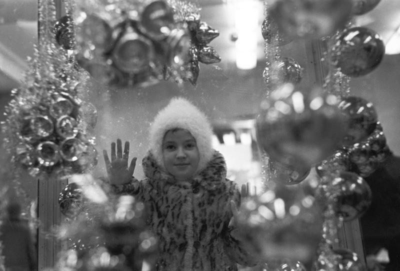 20 новогодних фотографий времён СССР, которые перенесут вас в прекрасное далеко и подарят чудесные минуты ностальгии