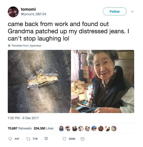 Бабушке не понравились «рваные» джинсы внучки, и она решила их переделать. Теперь они обе знамениты