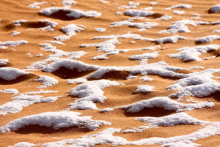 Вы не поверите, но в Сахаре выпал снег. Да, в пустыне! Это третий раз за 40 лет!
