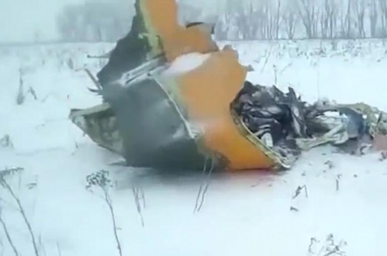 ″Огненный шар″: Уже есть видео крушения пассажирского самолета под Москвой
