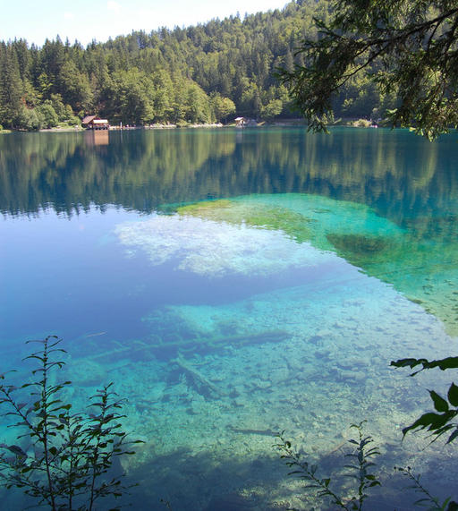 10+ мест, в которых самая чистая (и красивая) вода в мире