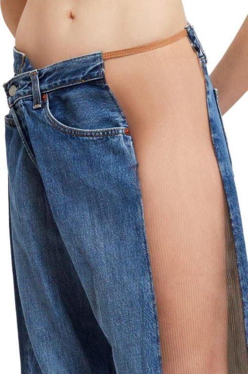 Эти джинсы надо носить без белья. И стоят они «всего лишь» USD237! Новая мода или опять дизайнеры с ума сходят?