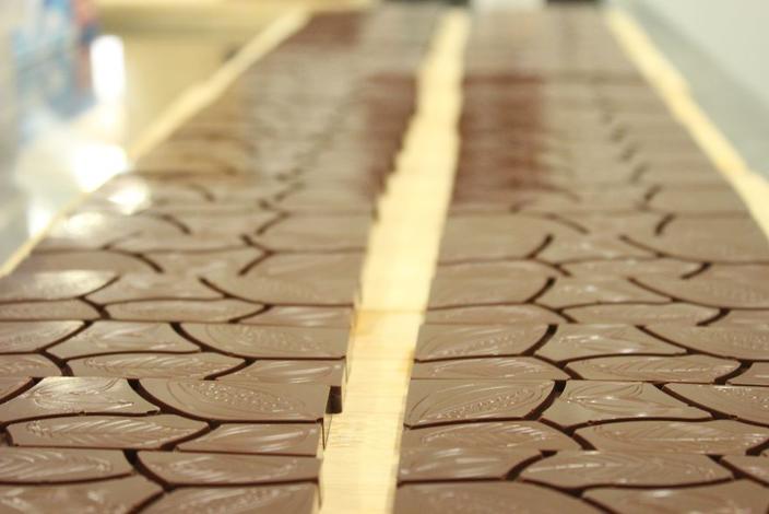 Шоколад в магазине - это и не шоколад вообще! Вот как делается настоящий От плантации до прилавка.