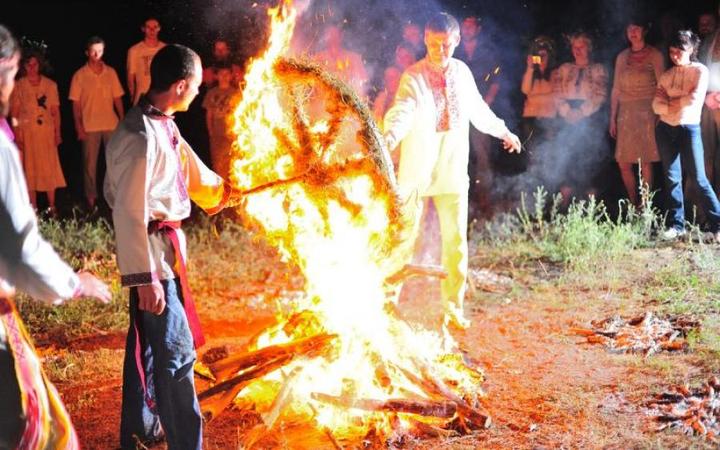 Сегодня праздник Ивана Купала! Вот все важные приметы на этот день Используйте свой шанс.