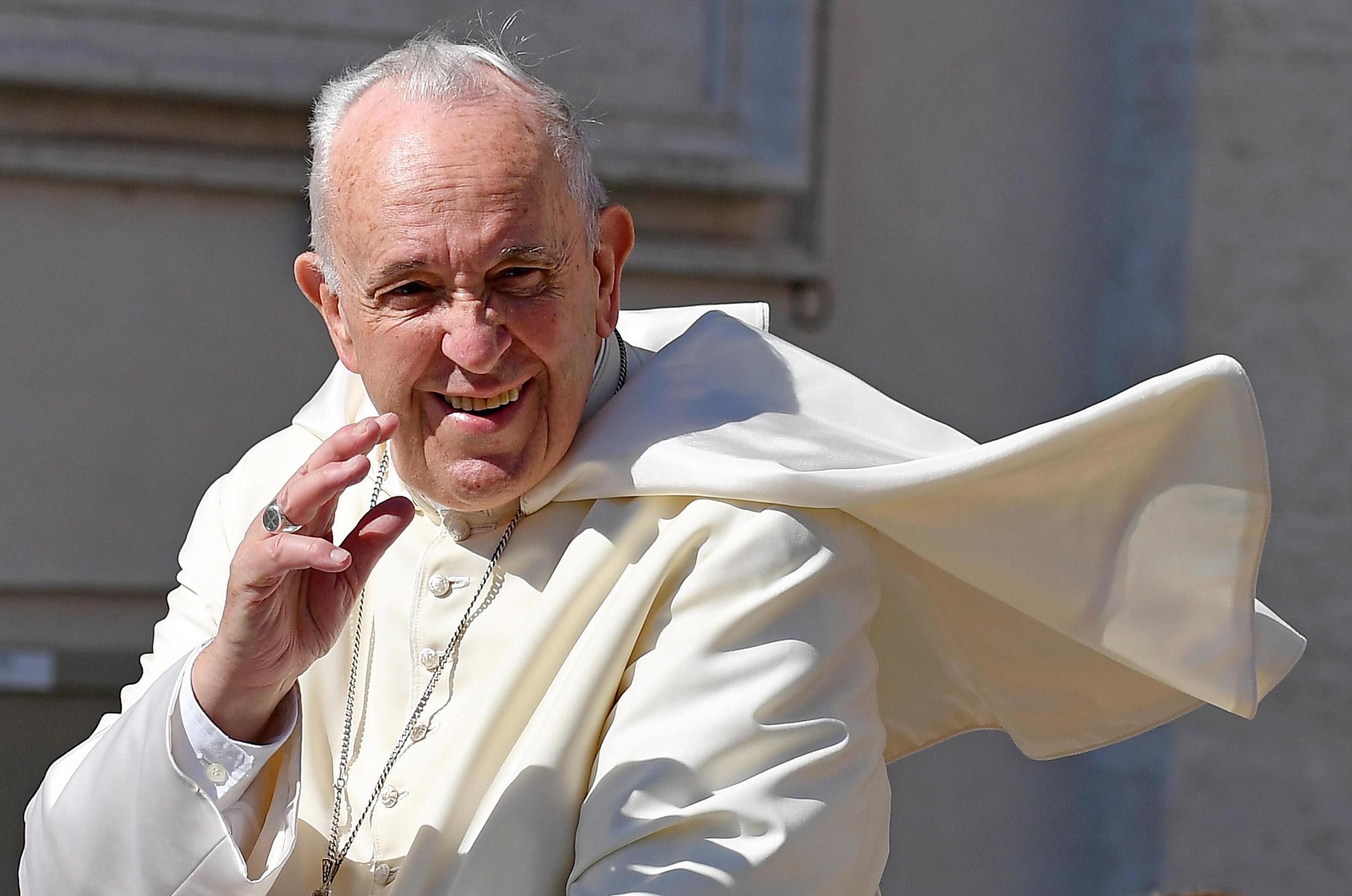 Ватикан разрешил «невестам Христа» больше не хранить девственность Католический мир в ужасе.