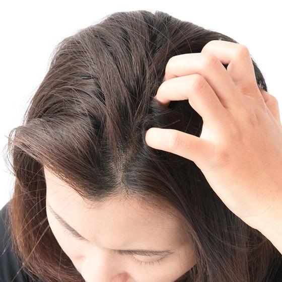 7 побочных эффектов крашеных волос, о которых парикмахер вам не расскажет Но об этом предупреждают врачи.