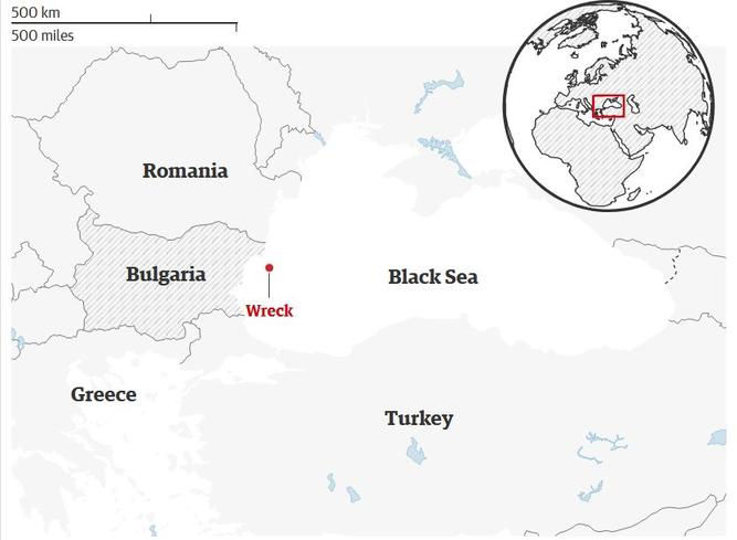 В Чёрном море нашли самый древний корабль в мире. Ему 2400 лет! Находка века.
