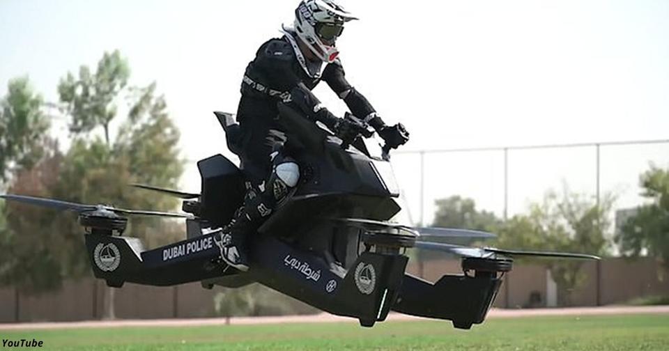 В Дубае копов уже учат управлять летающими «мотоциклами» за USD150 000 Полиция из будущего!