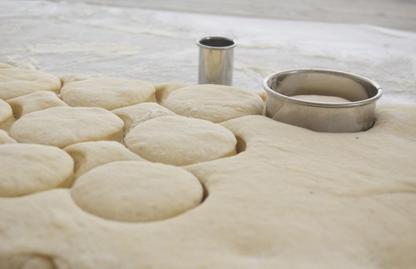 Бабушка показала мне рецепт ″правильных″ пончиков. Вкуснее ничего не ела Вкус детства.