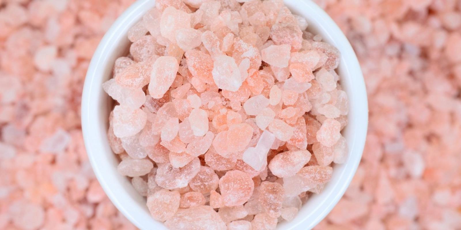 Горячая соль - мощное средство для лечения шейки матки, бронхита и простуды И многих других болезней!