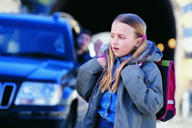 11-летняя девочка смогла избежать похищения, потому что родители рассказали ей про ключевое слово Безопасность - превыше всего.