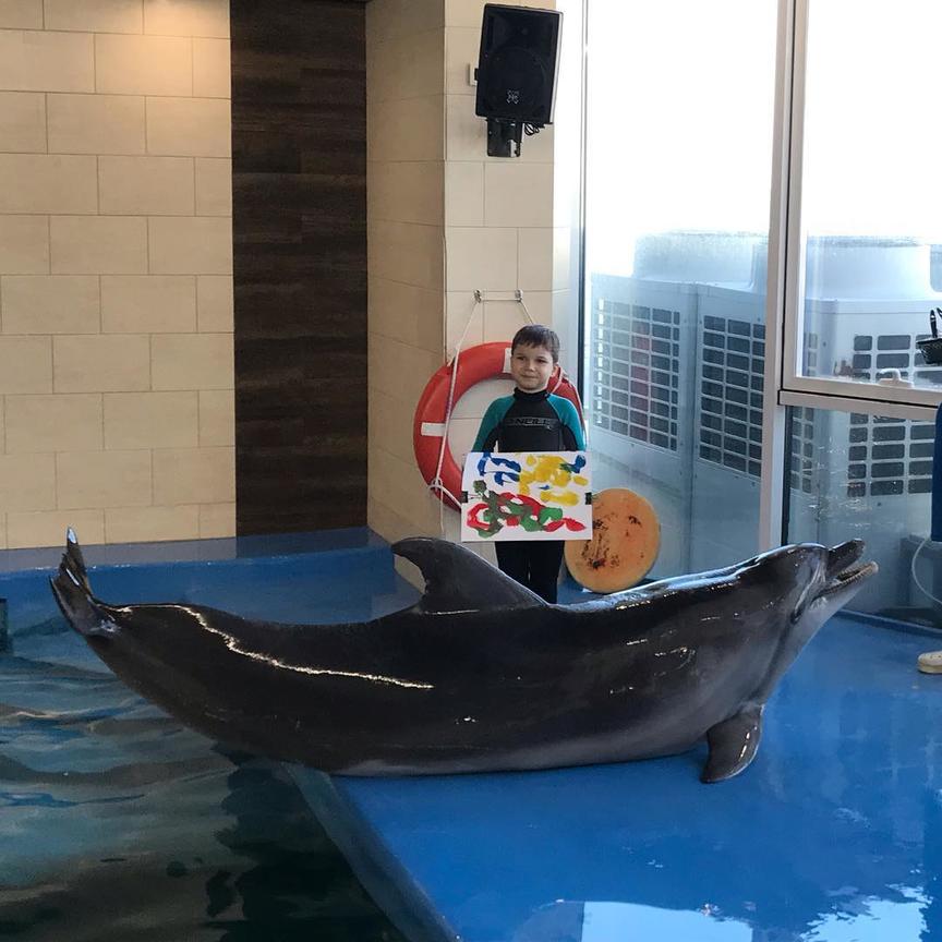 4-летний мальчик сам шил игрушки, чтобы заработать себе на операцию Вот что такое воля к жизни!