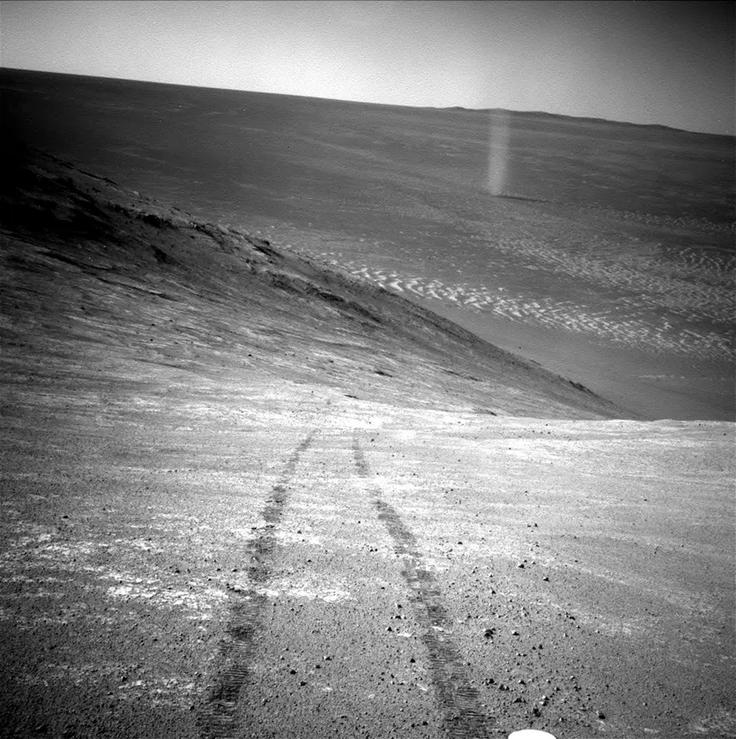 Марсоход Opportunity потух. Вот что он увидел за 14 лет на Марсе