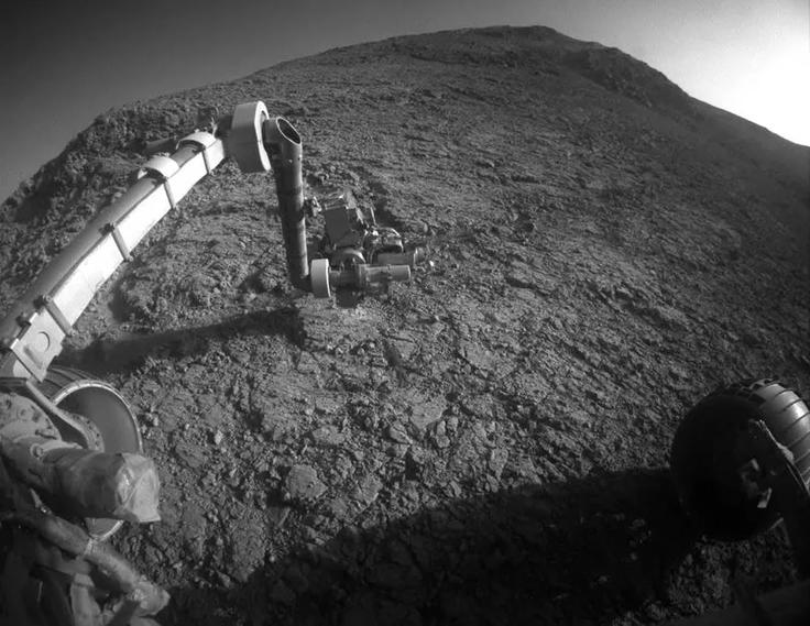 Марсоход Opportunity потух. Вот что он увидел за 14 лет на Марсе