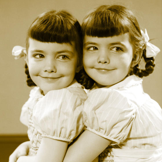22 неожиданных факта, с которым сталкиваются родители двойнят и близняшек