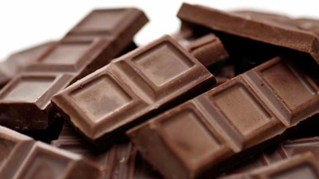 Вот что будет с вашим телом и мозгом, если вы начнете есть каждый день шоколад
