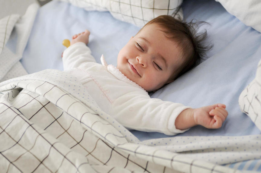 Несоблюдение режима сна плохо влияет на поведение и развитие ребенка, говорят ученые