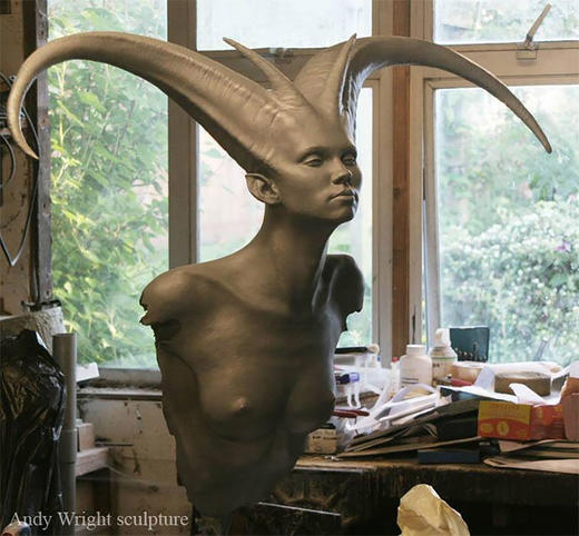 Художник создаёт скульптуры, которые сложно отличить от настоящих