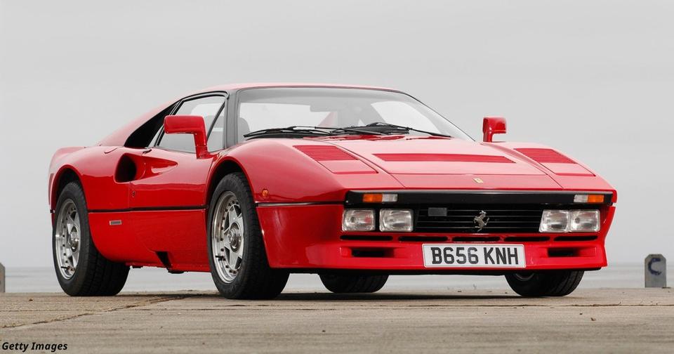 Дорогущий и редкостный Ferrari 288 GTO угнали у владельца во время тест драйва