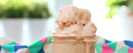 10 вкуснейших рецептов домашнего мороженого, которые спасут вас от жары
