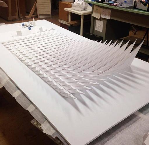 Этот художник делает потрясающие геометрические бумажные скульптуры