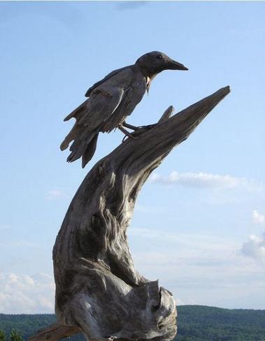 15 удивительных скульптур из дерева, которые вот-вот оживут