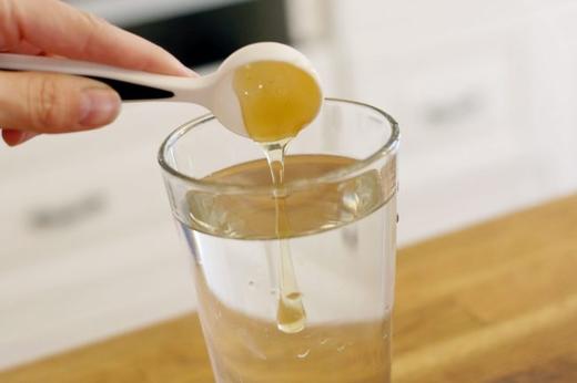 Теплая вода с медом: вот что будет с вашим телом, если вы начнете ее пить