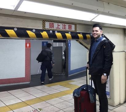 30 раз, когда кто-то съездил в Японию и понял, что он слишком высокий для этой страны