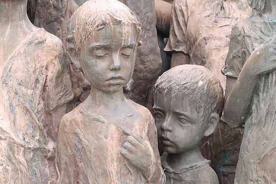 Мемориал памяти по 82 детям, которых отдали на растерзание нацистам