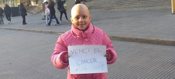 Ей только 8, но она уже пережила 52 химиотерапии - и победила рак
