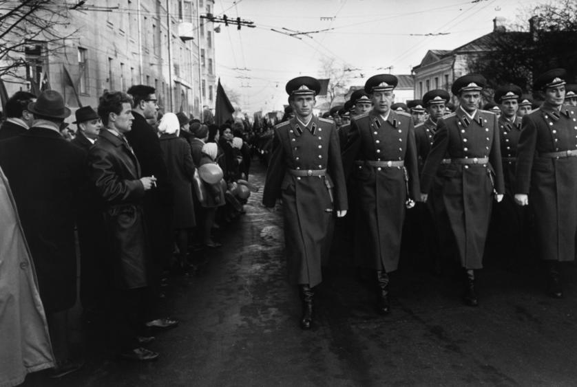 30 фото, за которые в СССР автора могли посадить