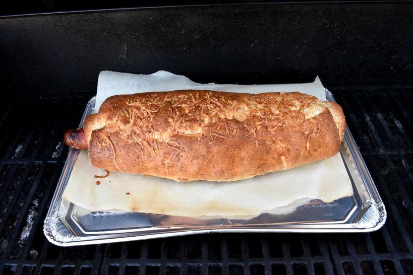 Это блюдо идеально подходит для пикника или похода: как приготовить батон - хот-дог