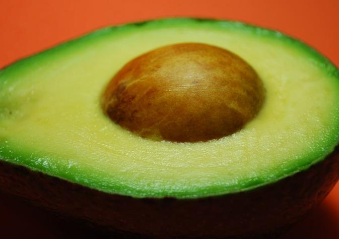 Мятное гуакамоле для лица: рецепт домашней питательной маски, которую хочется съесть