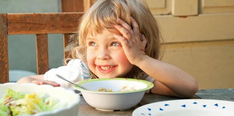 Сделать новый продукт визуально красивым: как заставить привередливого ребенка попробовать новую пищу