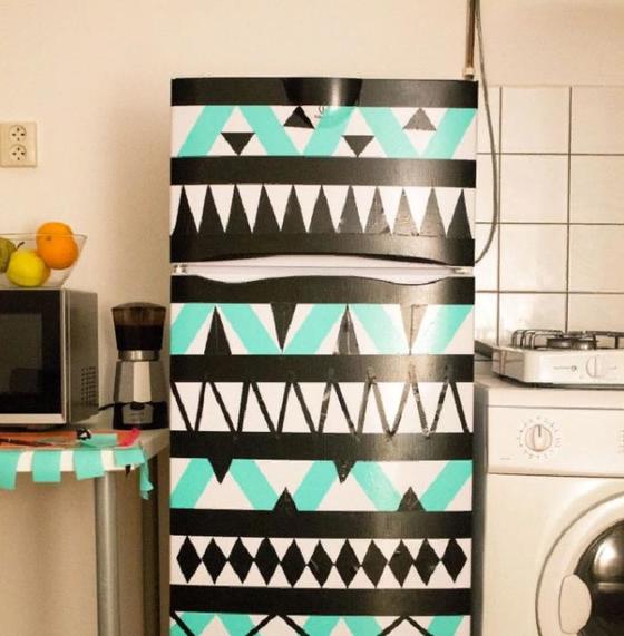 Холодильник может стать частью декора вашей кухни: преображаем его до неузнаваемости с помощью цветной бумаги