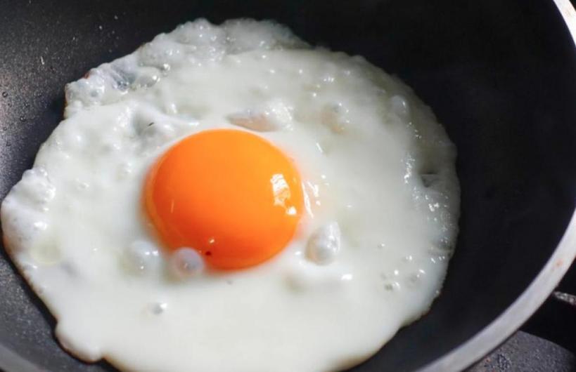 Действительно ли яичные белки полезнее самих яиц? 10 неверных фактов о яйцах, которые ввели нас в заблуждение