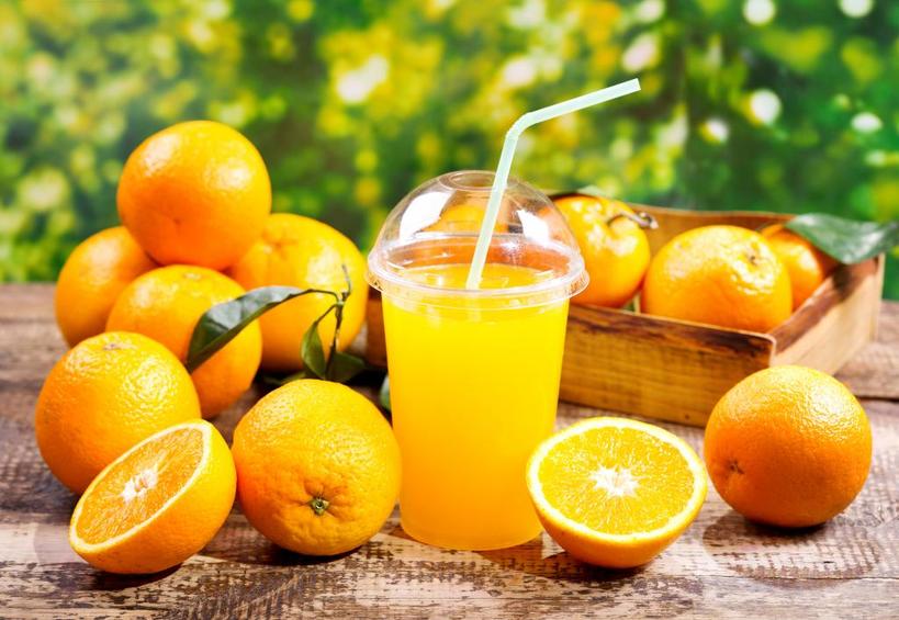 Витаминная бомба зимой: польза апельсина для здоровья и красоты
