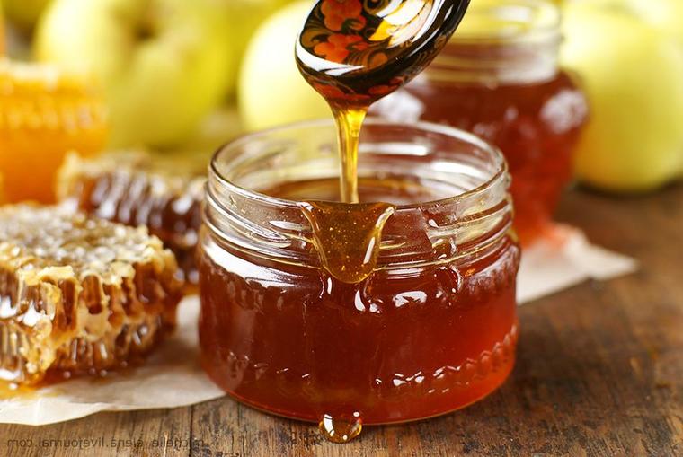 Мед или сироп агавы: диетолог рассказал секрет безопасного употребления сахара и чем его можно заменить