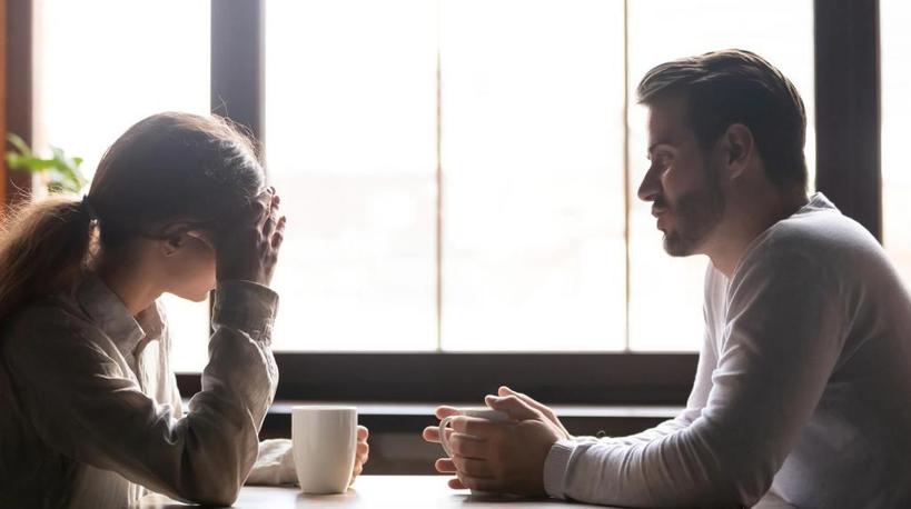 Чувствуете себя психологом для любимого: как понять, что в отношениях вы работаете больше партнера