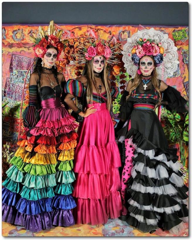 Прошел традиционный фестиваль мексиканской культуры Día de los Muertos: лучшие образы 2019 года