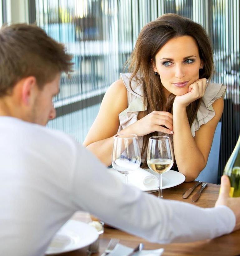Подруга психолог рассказала, на что нужно обратить внимание, прежде чем начать встречаться с разведенным мужчиной
