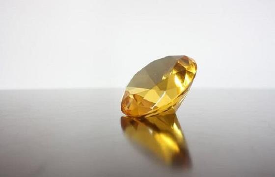 Желтый, красный, синий: какой цвет бриллианта считается самым дорогим