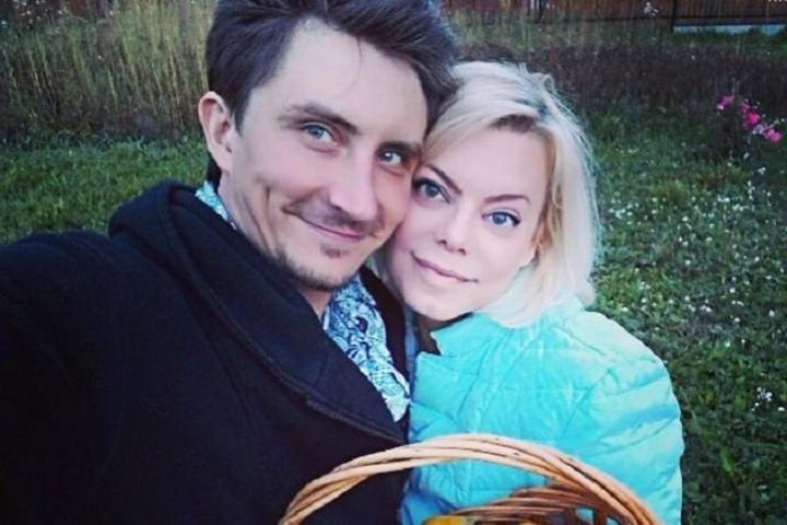 52-летняя Яна Поплавская выходит замуж за 40-летнего радиоведущего